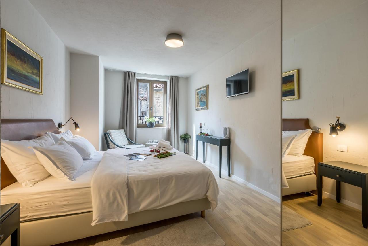 Leonis Restaurant & Rooms Split Bagian luar foto